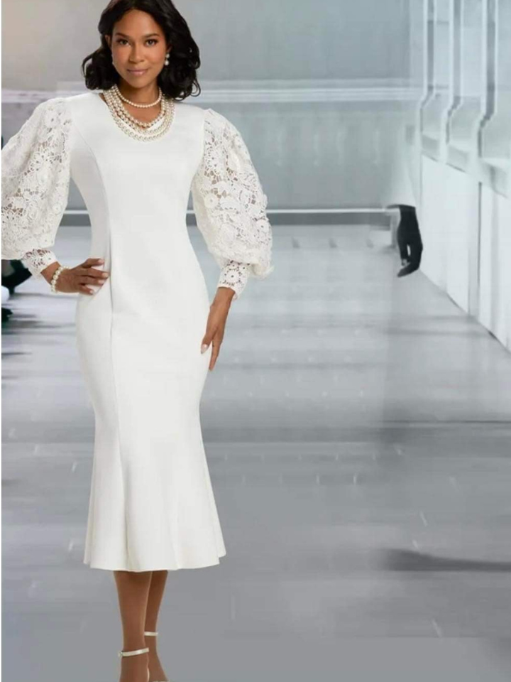 Lamae's Beautiful in All White Dress